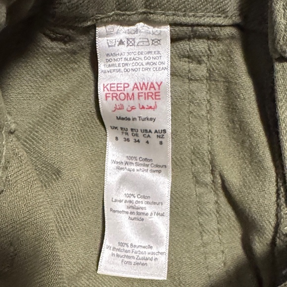 PrettyLittleThing Khaki/Olive Green Baggy Cargo Jeans Pants - Picture 5 of 6